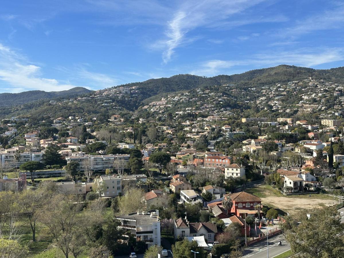 My Resid Appart Cannes Vue Marina Et Vue Montagne Mandelieu La Napoule Ngoại thất bức ảnh